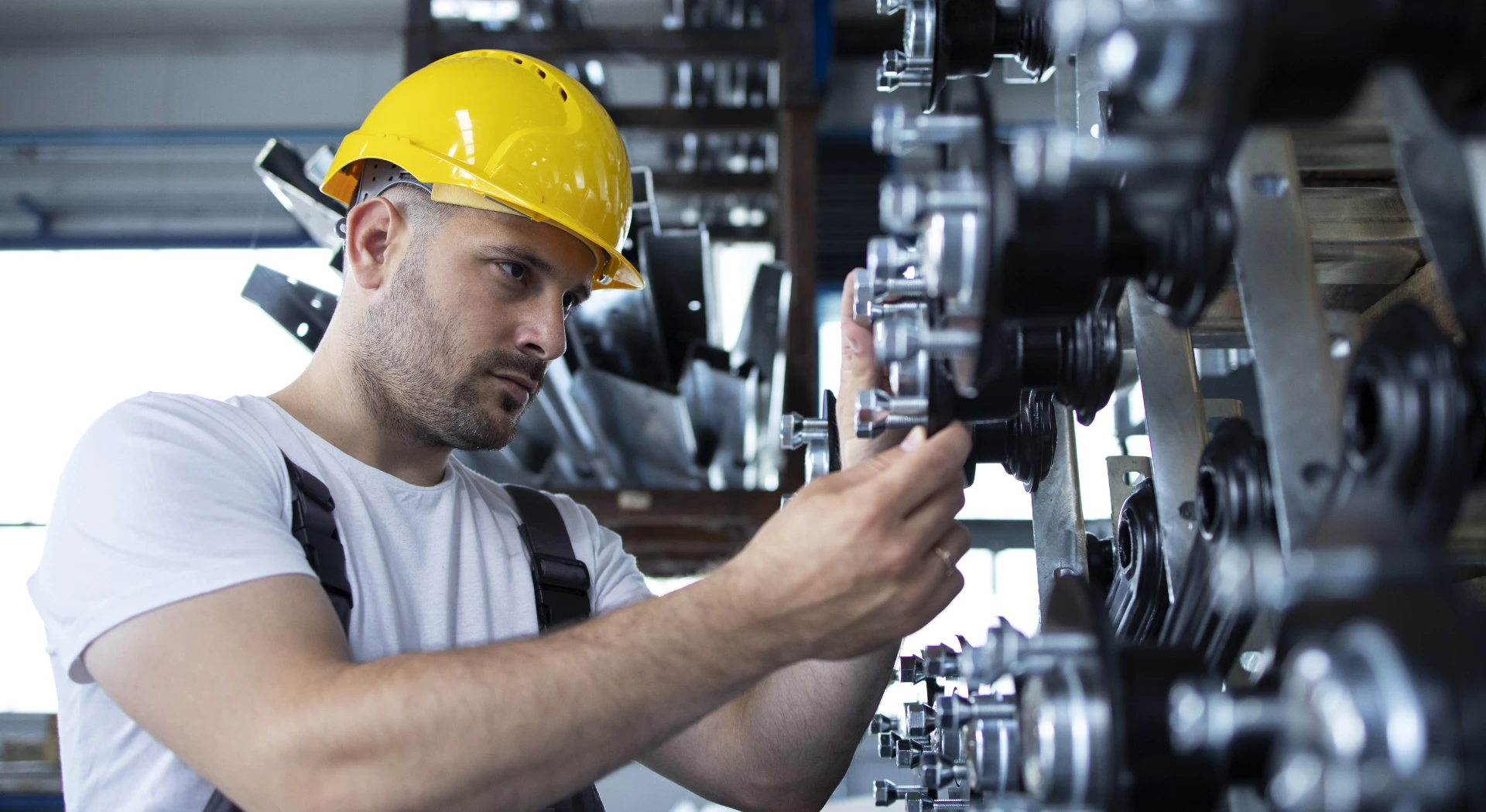 Industrial-Machinery-Repair-and-Maintenance